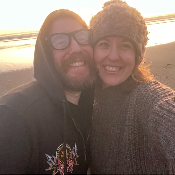 Meet your Posher, Jeanine - Picture 1 of 1